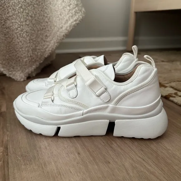 CHLOÉ White Leather Sonnie Sneakers