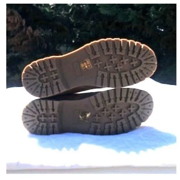 Chukka Boots . Size: 13 . Chaps .................... w/ Memory Foam . New in Box
