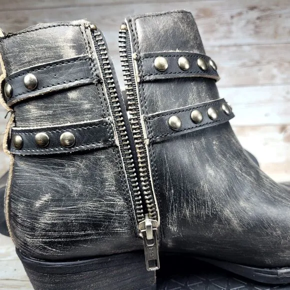 Circle G Women's Size 9.5 Harness and Studded Grey Western Round Toe Boots