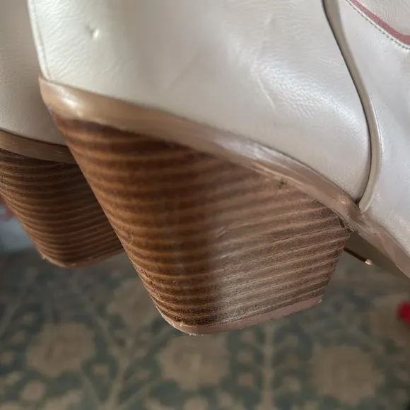 Clair Rise Pink and White Cowboy Boots NWOT size 9