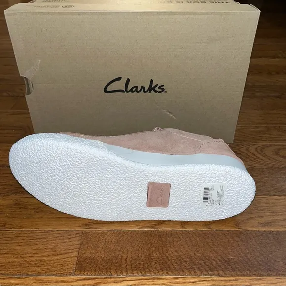 Clarks Suede Craft Cup Lace Up Sneakers Rose Color Suede Women’s Size 11
