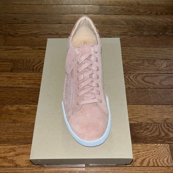 Clarks Suede Craft Cup Lace Up Sneakers Rose Color Suede Women’s Size 11