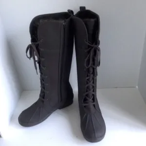 Clarks Womens Carima Pluma Casual Boots. Size 8