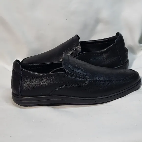 Clohoo Men's Black NWOT Handcrafted Cowhide Faux Leather Slip-On Loafers Sz US 7