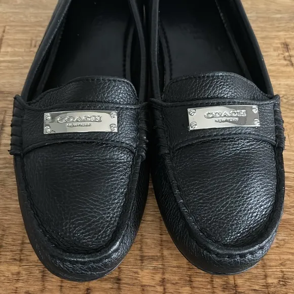 Coach Fredrica Black Pebbled Leather Loafers size 7
