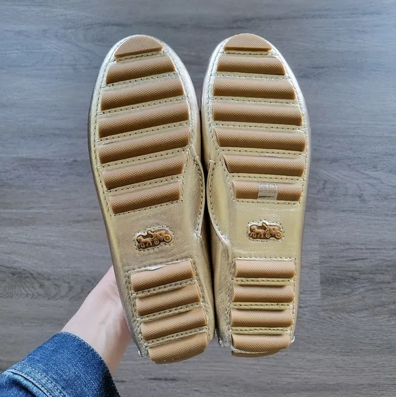 Coach Gold Metallic Pebbled Leather Loafers NWOB Size 7.5
