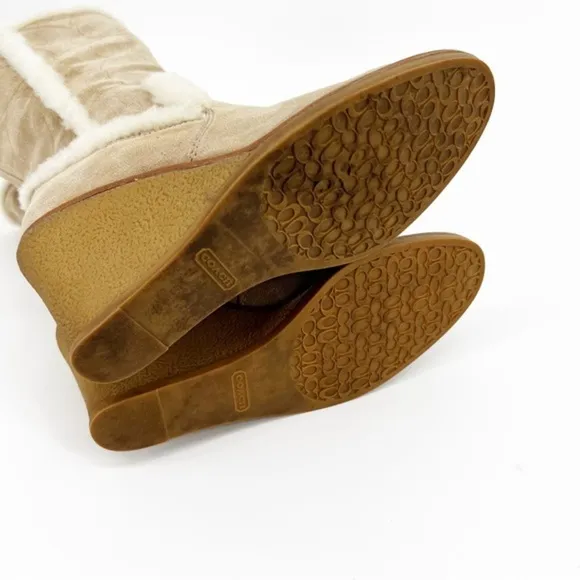 Coach Jordana Signature Suede Shearling Tan Boots Size 7.5