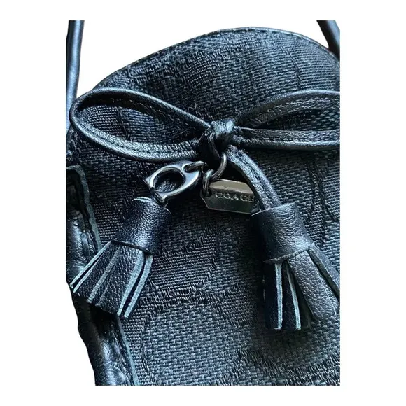 Coach Leather Loafers Women's Size 6 1/2B Signature Classic Black Casual Accents
