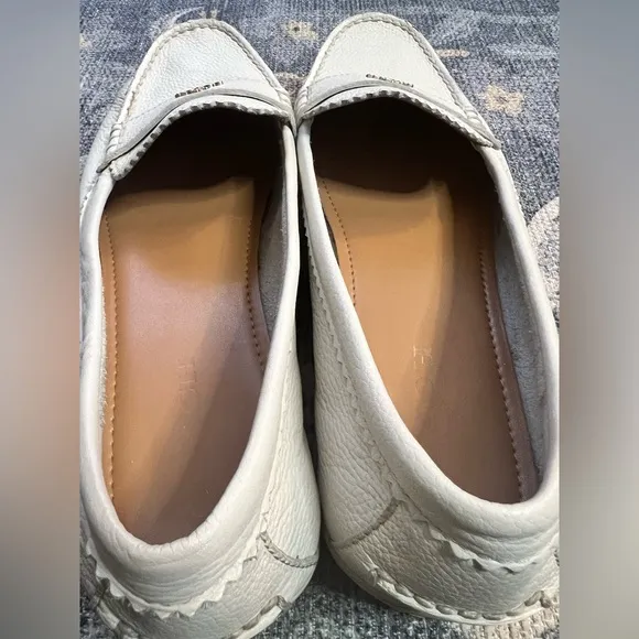 Coach Odette Bone pebbled leather boat shoe casual loafers