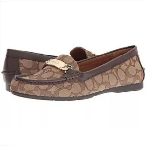 Coach Olive Signature C Beige Brown Loafers A01918 Size 8.5B