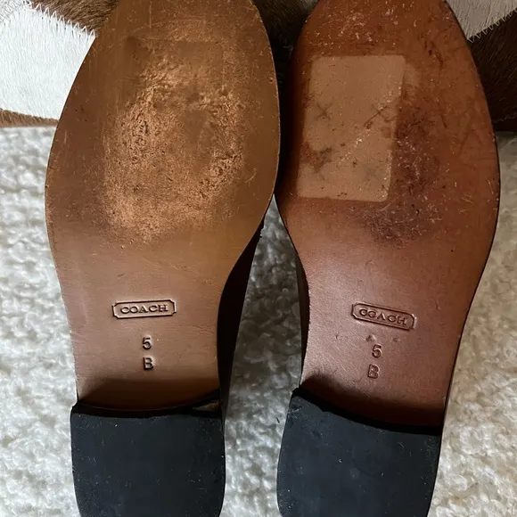 Coach VINTAGE all leatherr signature loafers size 5