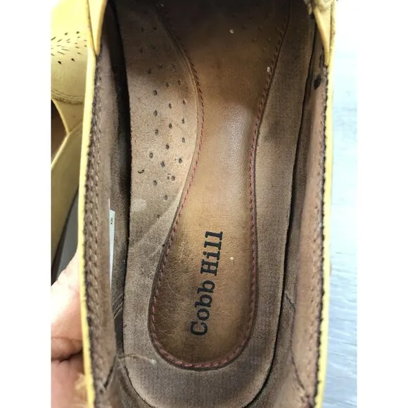 Cobb Hill Women's Laci Gore Yellow Sunbeam Leather Loafers Perforated Size 7.5