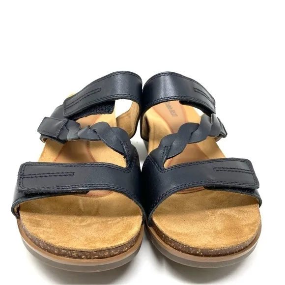 Cobb Hill Women's May W Slide Black Leather Sandal WIDE
