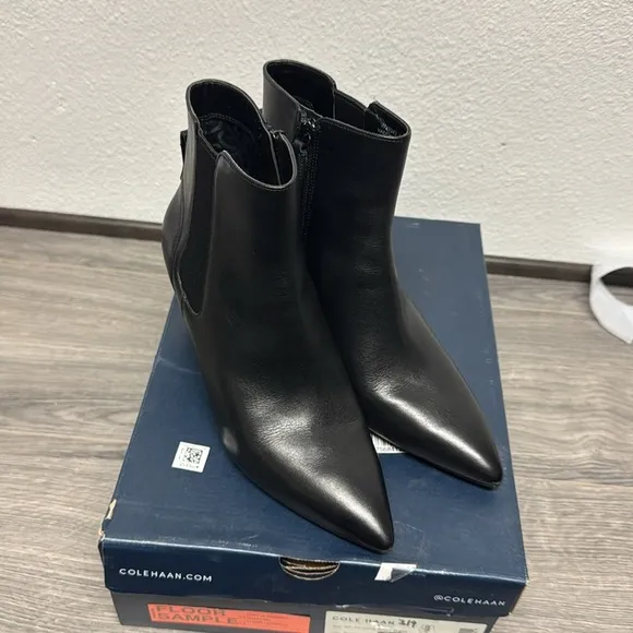 Cole Haan Go-To-Park Leather Booties (FLOOR SAMPLE)