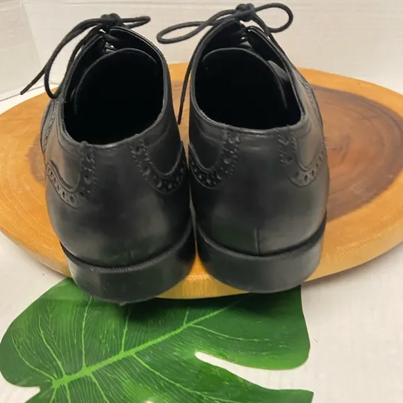 Cole Haan Leather Laced Oxford Wing Tip Loafers