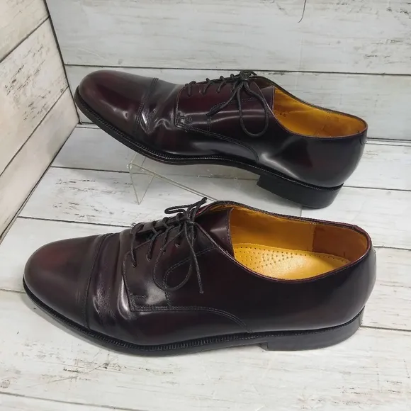 Cole Haan Mens 9.5D Calhoun Mahogany Leather LaceUp Oxford Loafers
