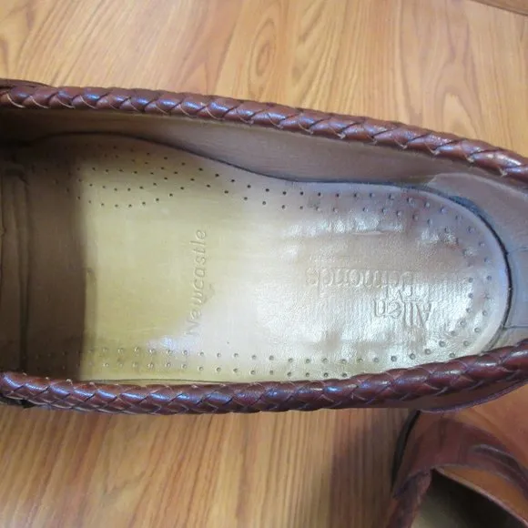 COLE HAAN NEWCASTLE LOAFERS BROWN LEATHER Sz 9 D