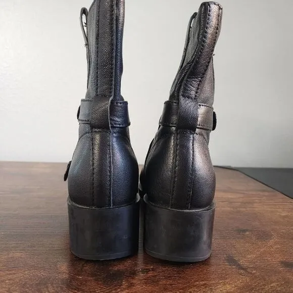 Cole HAAN NIKE AIR  Black Buckle Leather Moto Ankle Boots Size 7