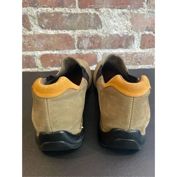 Cole Haan Nubuck Leather Tan Brown Loafers in Men’s Size 8M (161 CO3697 A5)