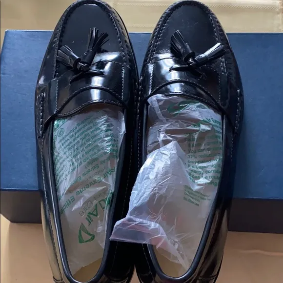 Cole Haan Pinch Tassel Black leather loafers 11D