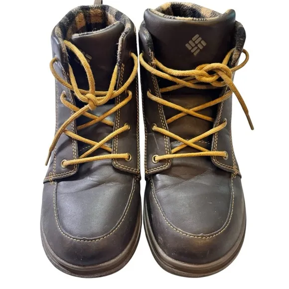 Columbia Brown Outdoor Chukka Omni- Grip Boots with Rugged Sole