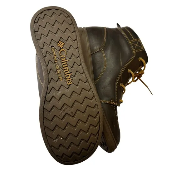 Columbia Brown Outdoor Chukka Omni- Grip Boots with Rugged Sole