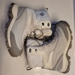 Columbia Bugaboot Plus Women's Size 9 Omni-heat Omni-grip Techlite Waterproof