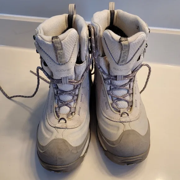 Columbia Bugaboot Plus Women's Size 9 Omni-heat Omni-grip Techlite Waterproof