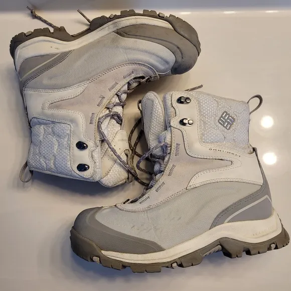 Columbia Bugaboot Plus Women's Size 9 Omni-heat Omni-grip Techlite Waterproof