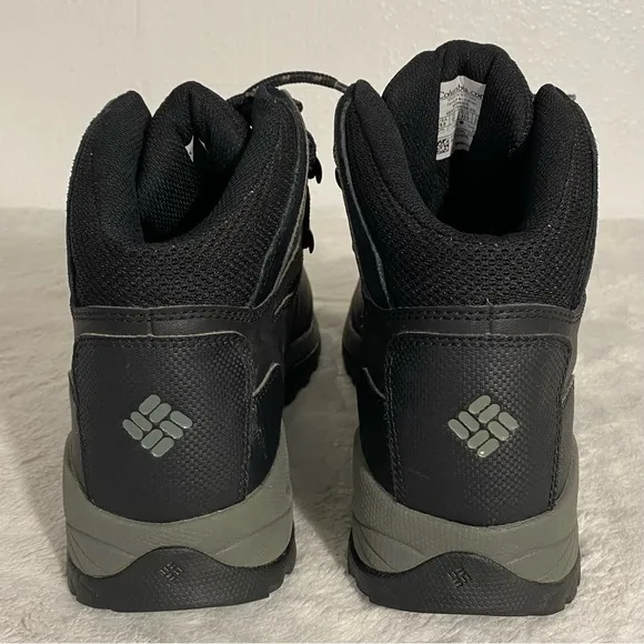 Columbia Newton Ridge Plus Black Waterproof Hiking Boots Men’s Size 9.5