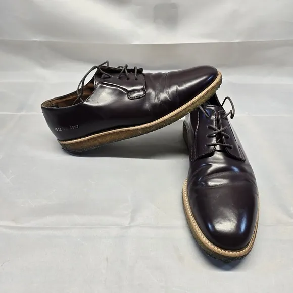 Common Projects Derby Polished Leather Loafers Men size 42 (Size 9 US) Burgundy