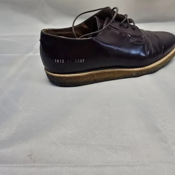 Common Projects Derby Polished Leather Loafers Men size 42 (Size 9 US) Burgundy