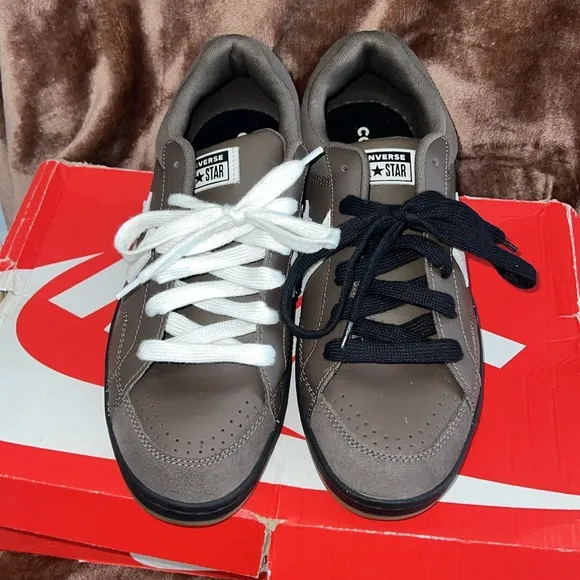 Converse Brown Sneakers with White Star