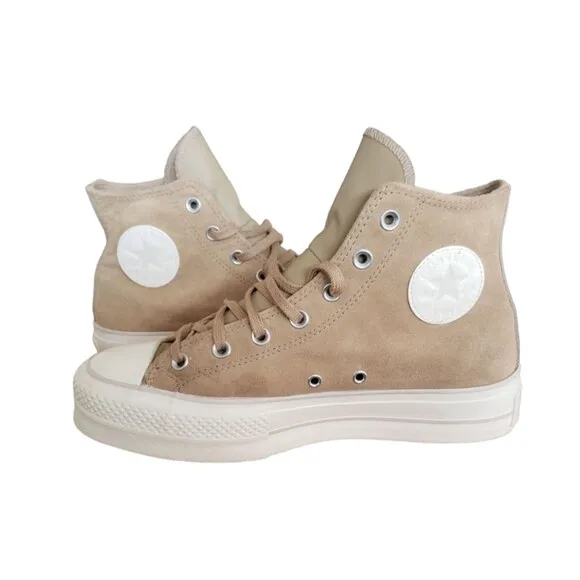 Converse Chuck Taylor Lift Cozy Utility Suede Platform Sneakers Women's Sz 9.5