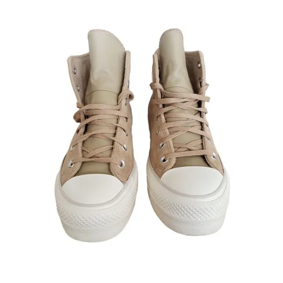Converse Chuck Taylor Lift Cozy Utility Suede Platform Sneakers Women's Sz 9.5