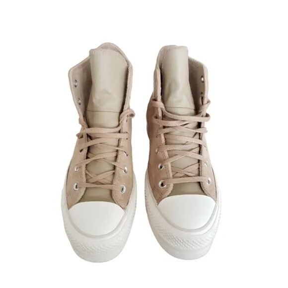 Converse Chuck Taylor Lift Cozy Utility Suede Platform Sneakers Women's Sz 9.5
