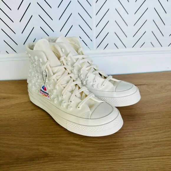 ⭐Converse Women Hi Top Sneakers Chuck 70 3D Charms Sz 7 3D Floral Beige A06434C