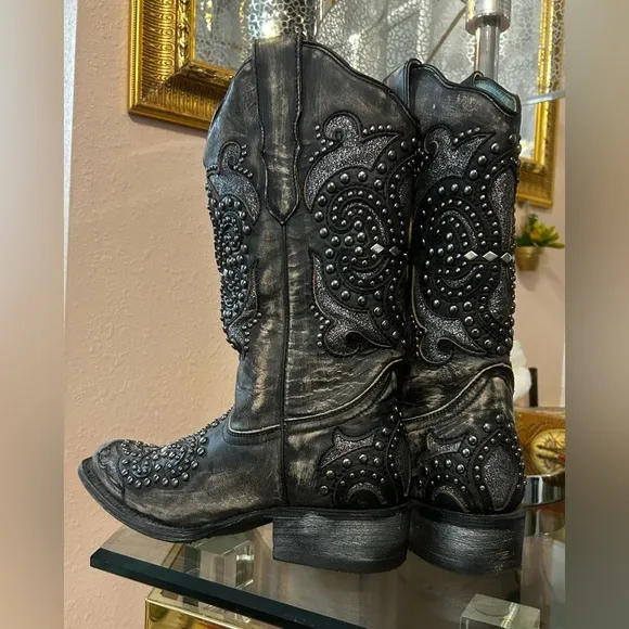 Corral Black Studded Western Boots Size 7.5