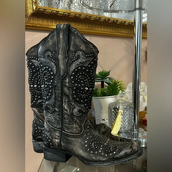 Corral Black Studded Western Boots Size 7.5