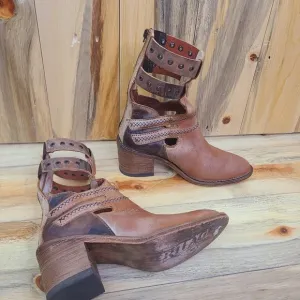Corral Heritage Distressed Leather Buckle Strap Western Gladiator Booti…