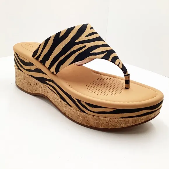 🆕{CORSO COMO} Arowin Zebra Print Leather Thong Cork Platform Sandals