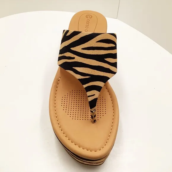 🆕{CORSO COMO} Arowin Zebra Print Leather Thong Cork Platform Sandals