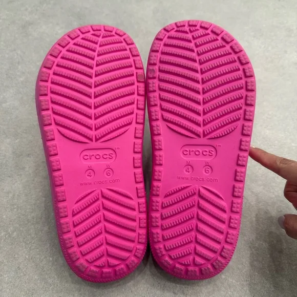CROCS BARBIE Cozzzy sandals