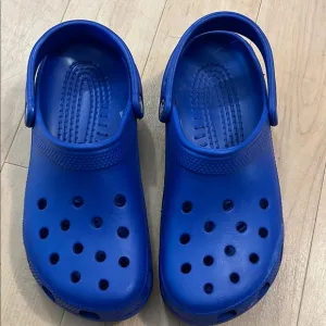 CROCS Blue Sandals with Croslite Foam and Ventilation