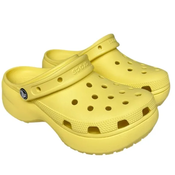Crocs Classic Bae Clog Platform Sandals – Yellow – Women’s Size 7