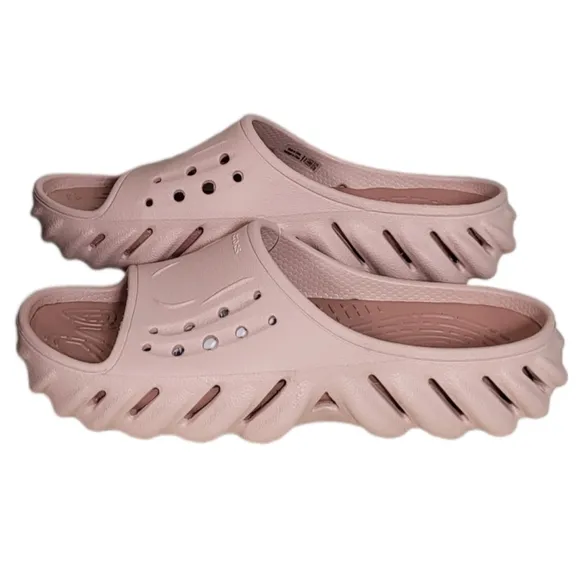 Crocs  Echo Slide Pink Clay  208170-6TY New With Tags