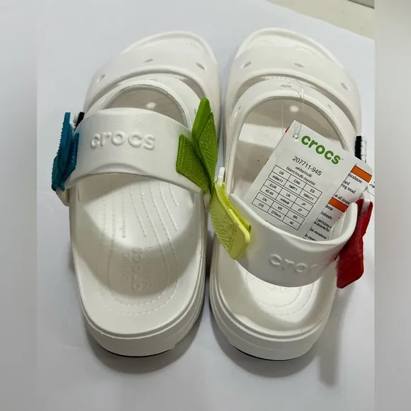 CROCS White Sandals with Adjustable Straps and Ventilation