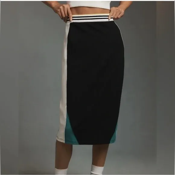 Daily Practice x Anthropologie Full Court midi skirt Black color-block. Medium