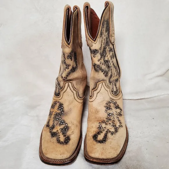 Dan Post Womens Leather Boots Size 7 Tan With Silver Studs Pull Strap Square Toe