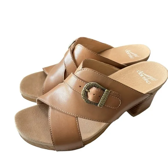 Dansko Amy Womens Tan Leather Slip On Block Heel Sandals Size EU 40 US 9 / 9.5